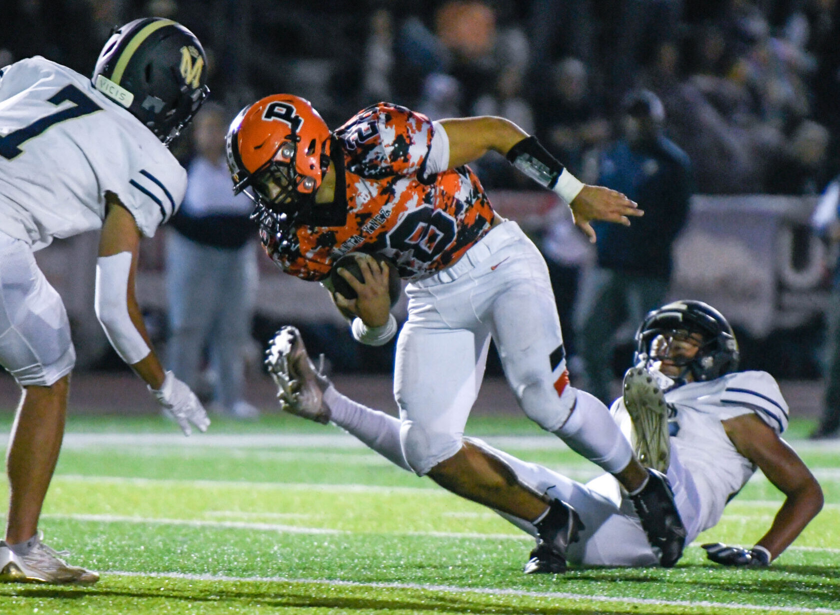 091622 MP SY football 10.JPG